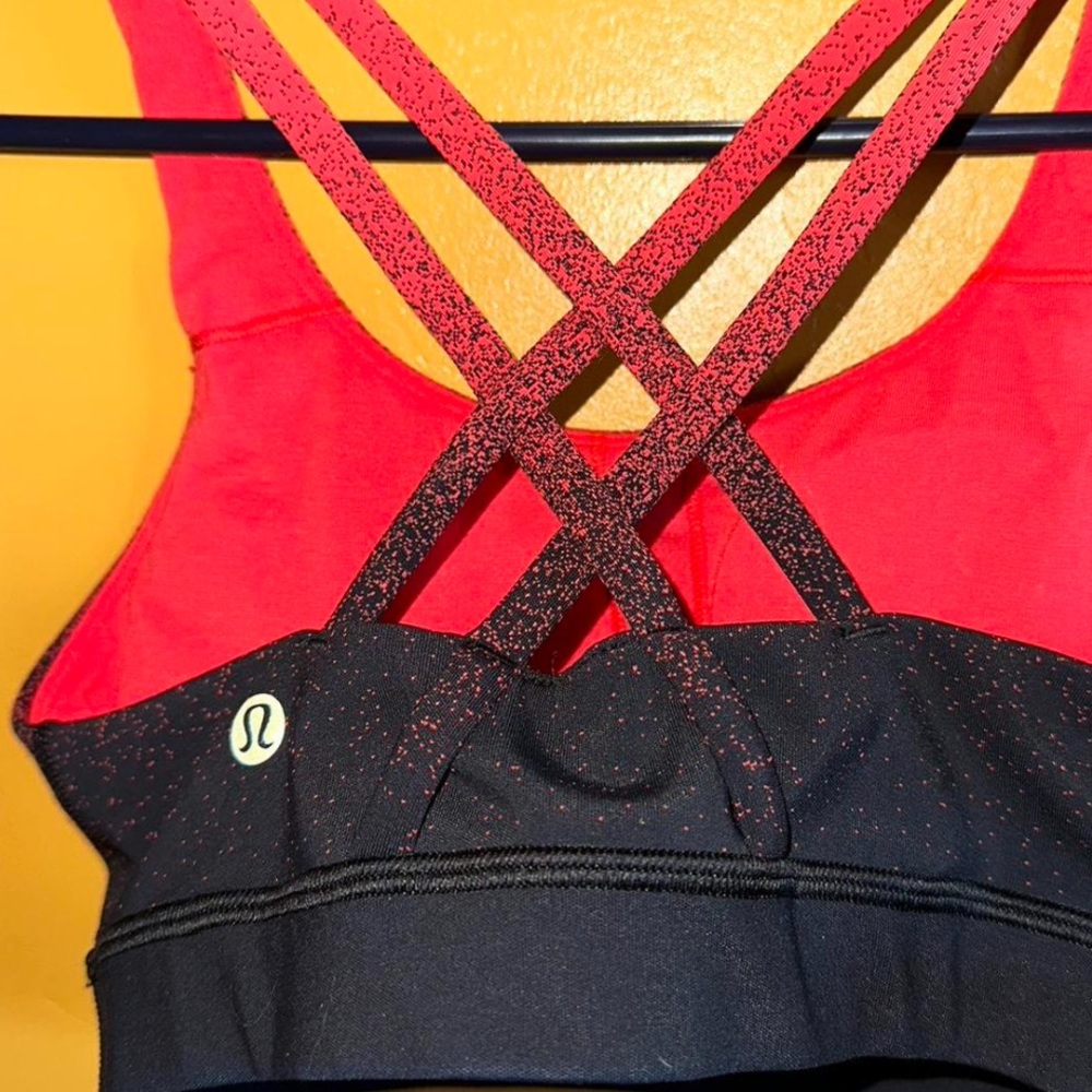 Lululemon strappy sports bra